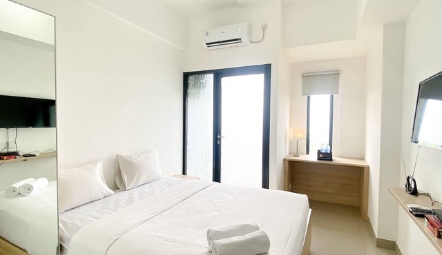 Comfort And Cozy Designed Studio Sayana Bekasi Apartment