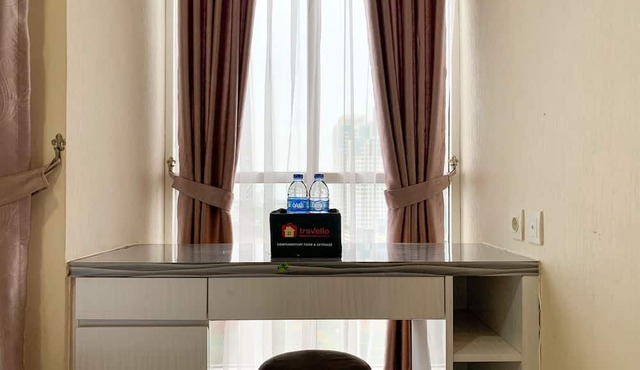 Homey And Comfort Stay Studio Room At Tifolia Apartment