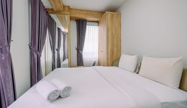 Modern Look And Comfy 2Br Transpark Cibubur Apartment in Bekasi