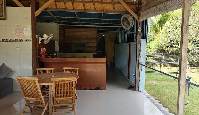 Collection O near Nusa Penida Beach in Penida Island