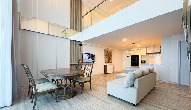 Elegant Spacious Studio Loft At Apartment Vieloft Soho Dan Sky Residence in Surabaya