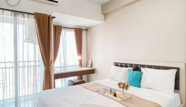 Modern Look Studio At Grand Dhika City Apartment in Bekasi