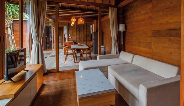 Swara Tenang Wooden Villa