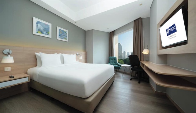 Holiday Inn Express Jakarta Wahid Hasyim by IHG in Jakarta