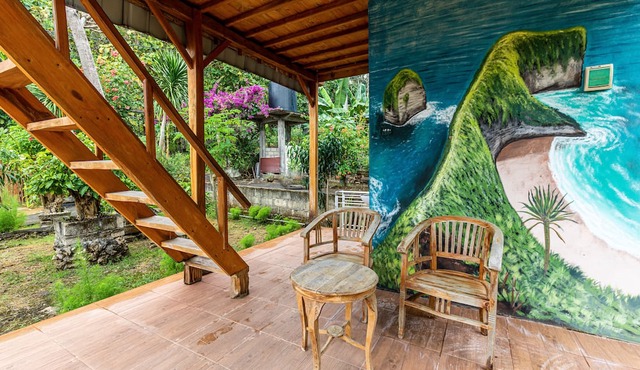 Kubu Sental Cottage in Penida Island