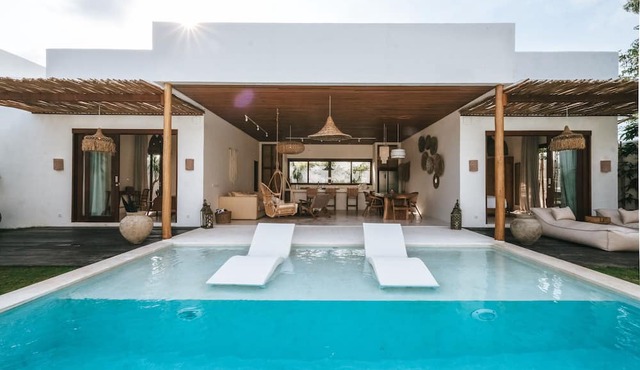 Amaka Villas