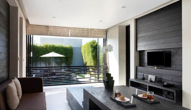 EQLt1 Bedroom Signature Villa - Breakfast in Seminyak