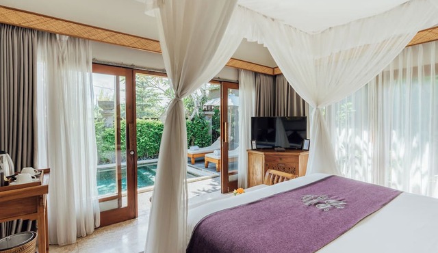 Desa Swan Villas & SPA