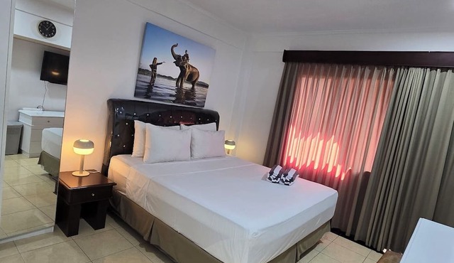 Beach Resort Apt. 5 minute Walk to Legian Beach
