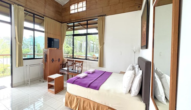 Lembah Bougenville Resort in West Java