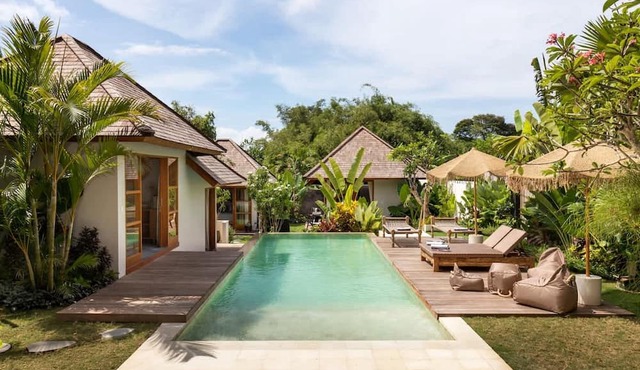 Luxe Tropical 6BR Dream Villa in Canggu