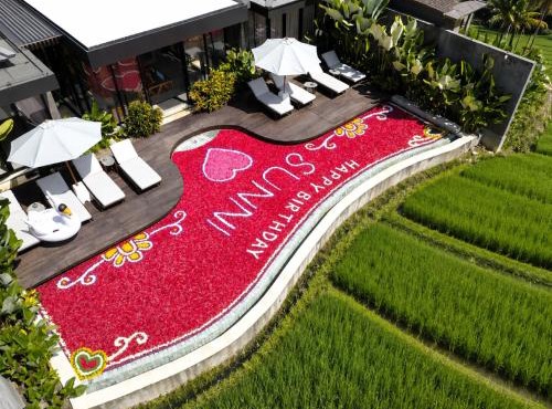6 BR Luxury Sanctuary in Ubud Nature in Ubud