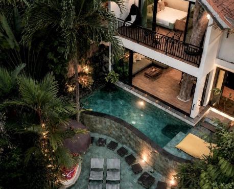 Luxury Treehouse, Stunning View, Great Location!