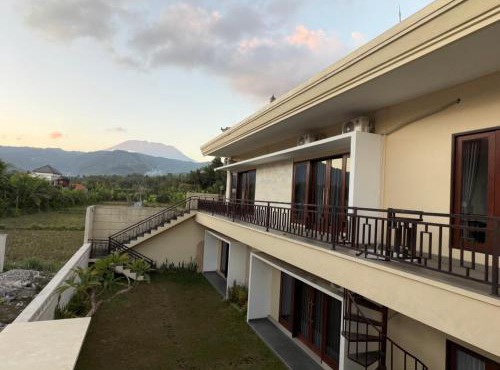 Qiana House in Manggis