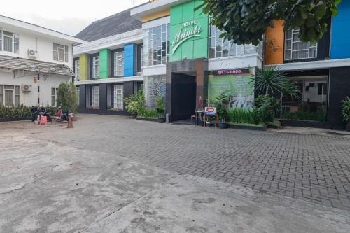 RedDoorz At Hotel Arimbi Dewi Sartika Baru in Bandung