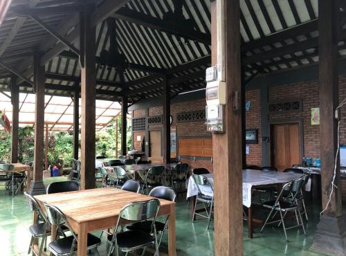 Butterfly Haven in Cicadas