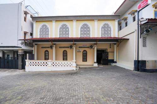 RedDoorz Syariah at Homestay Attin Tugu Jogja in Ngabean