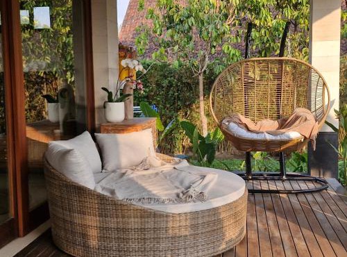 Sintia Villa Jembrana in Yehembang