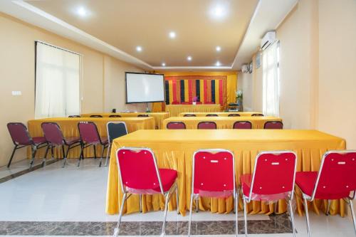 RedDoorz Syariah @ Jalan Gajah Mada Meulaboh in Meulaboh