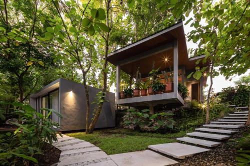 Guru Giri Forest 2BR Pool Access in Srimulyo