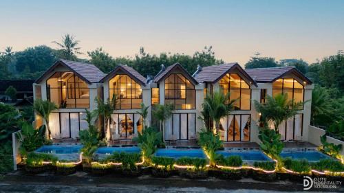 Kembang Menoreh Villa