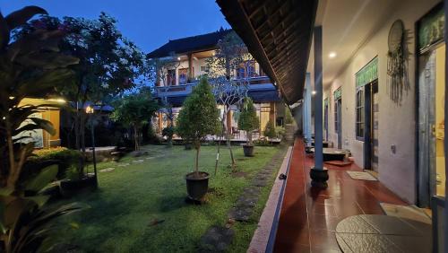 Damuh Backpacker House