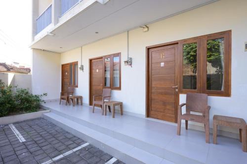 RedDoorz Plus at Kencana Residence Jimbaran