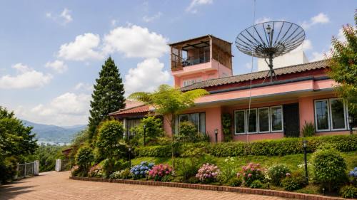 Bandungan Grand Family Villa Panoramic Mountain Views in Bandungan