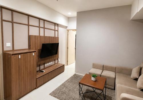 Draxentra 1BR Luxury Stay at CBD OrangeCountry in Leuweungmalang