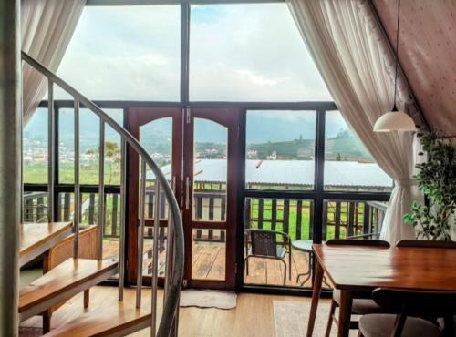 Mezzanine by Royal Cabin Dieng in Banjarnegara