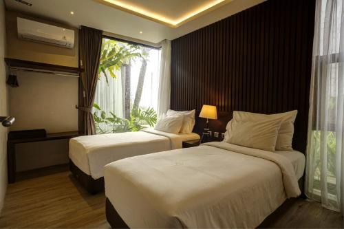 Sunsetfalls Gardens and Resort in Magelang