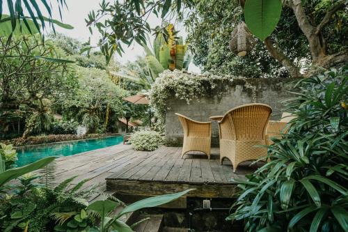 Studio room with Jacuzzi near Ubud in Darmasaba