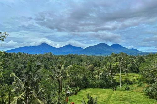 Four Mountains Villa Bedugul by AGATA in Bedugul