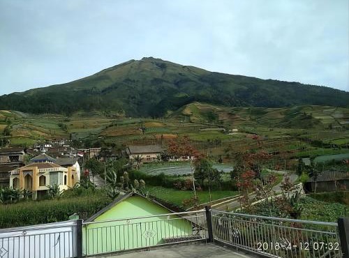 Villa Sumbing Indah