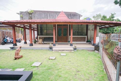 Joglo 33 Homestay Jogja in Yogyakarta