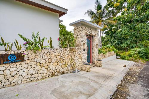 Arch Penida by Bali Cabin in Nusa Penida