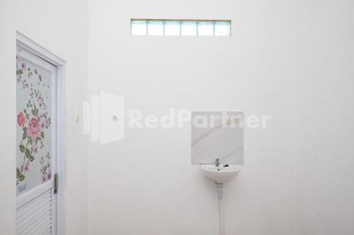 Elma Guesthouse YIA KulonProgo Yogyakarta Mitra RedDoorz