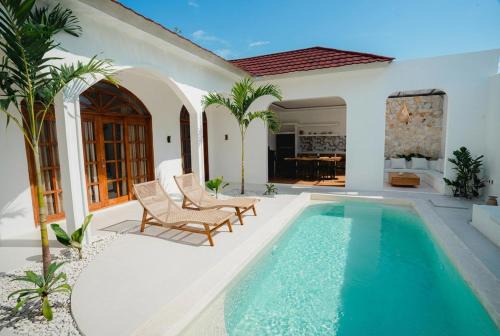 Villa Charlotte in Selong Belanak