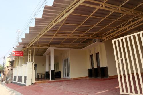 House of A Syariah Kedamaian in Bandar Lampung