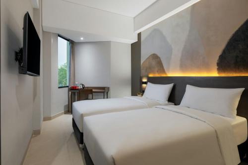 Hotel Neo Kota Baru Parahyangan in Simpar