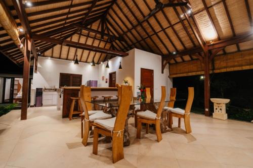 Villa Saraswati Lovina