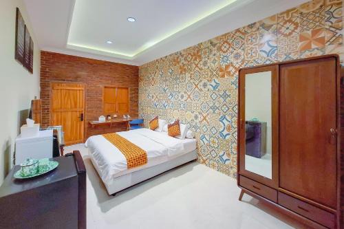Omah Kampoeng Near UKSW Salatiga Mitra RedDoorz in Salatiga