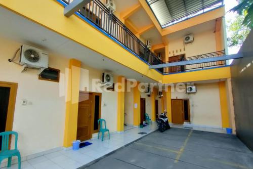 Sakeena Syariah Purwodadi RedPartner in Purwodadi