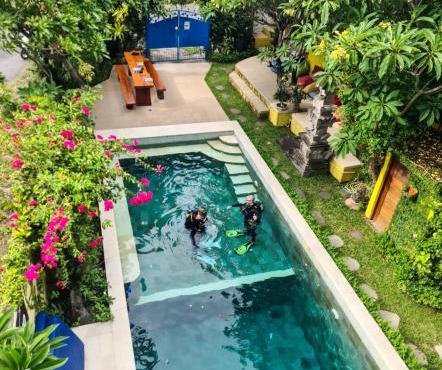 Bali Fab Dive Center in Amed