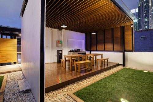 Sakura Terrace Setiabudi in Jakarta