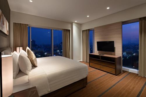 Oakwood Hotel & Residence Surabaya in Surabaya
