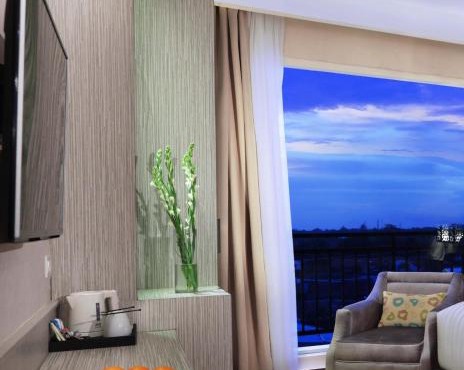 Harper Perintis by ASTON in Makassar
